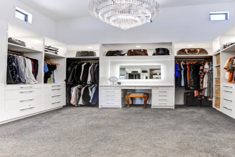 Photo of property in 31 Longbeach Drive, Castlecliff, Whanganui, 4501