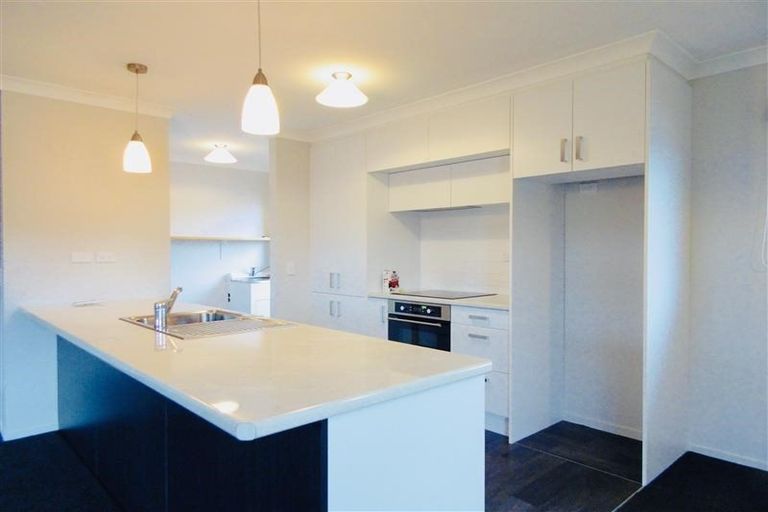 Photo of property in 14a Omata Road, Westown, New Plymouth, 4310