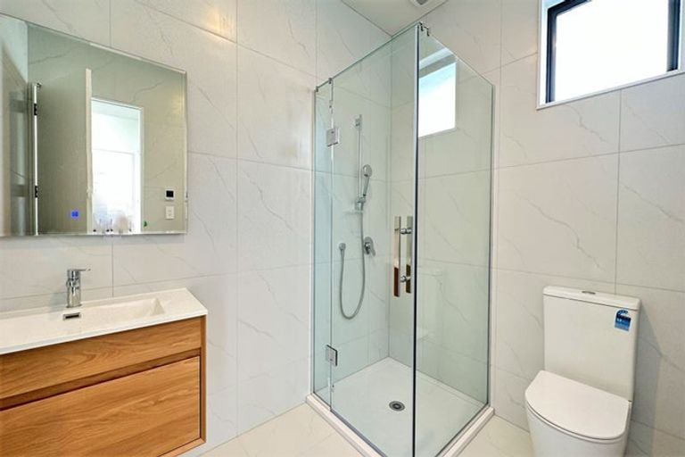 Photo of property in 3 Porowha Road, Westgate, Auckland, 0814