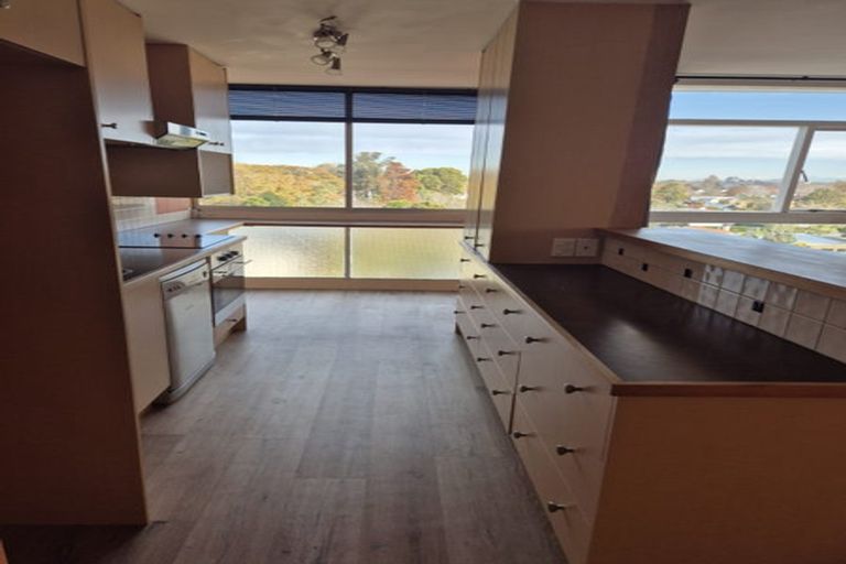 Photo of property in Garlinge Apartments, 14 Rhodes Street, Merivale, Christchurch, 8014