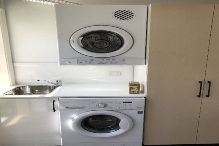 Photo of property in 239 Weston Road, St Albans, Christchurch, 8052