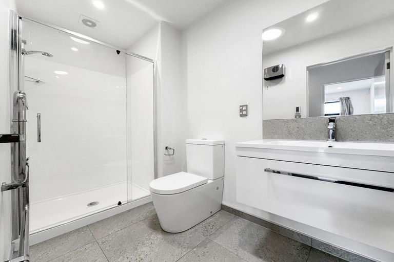 Photo of property in 97 Faringdon Boulevard, Rolleston, 7615