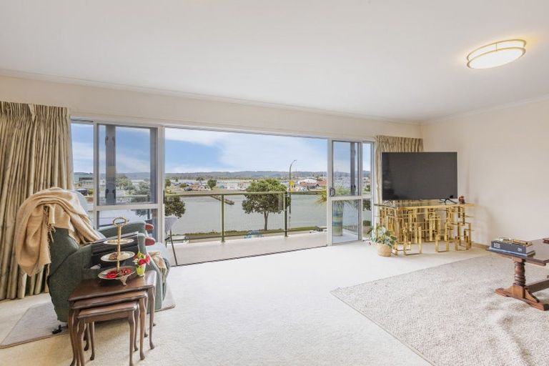 Photo of property in 10/26 West Quay, Ahuriri, Napier, 4110