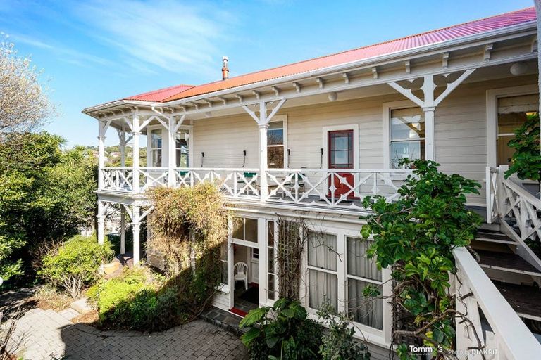 Photo of property in 64 Hill Street, Thorndon, Wellington, 6011