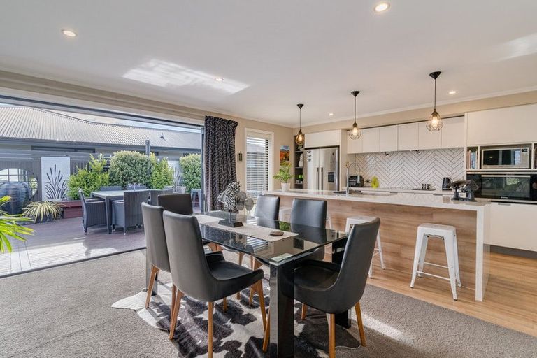 Photo of property in 11 Lakeland Avenue, Twizel, 7901