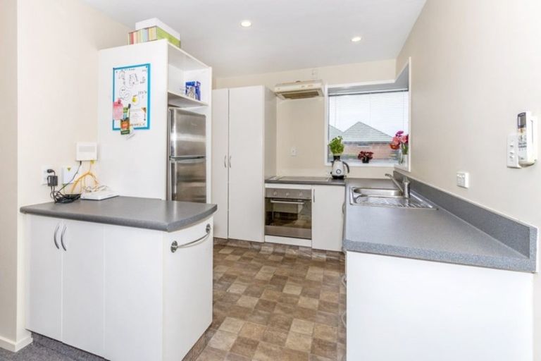 Photo of property in 25 Seascape Gardens, Bromley, Christchurch, 8062