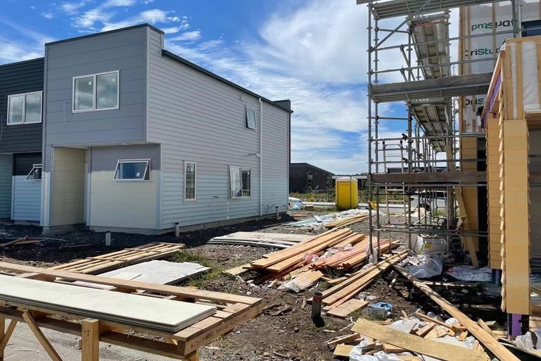 Photo of property in 27 Kaha Road, Takanini, 2110