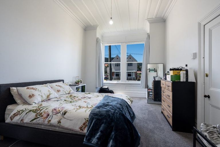 Photo of property in 124 Harbour Terrace, North Dunedin, Dunedin, 9016