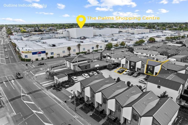 Photo of property in 14/27 New Brighton Road, Shirley, Christchurch, 8061