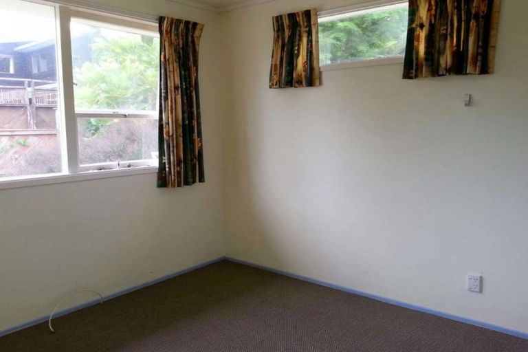 Photo of property in 9 Long Bay Drive, Torbay, Auckland, 0630