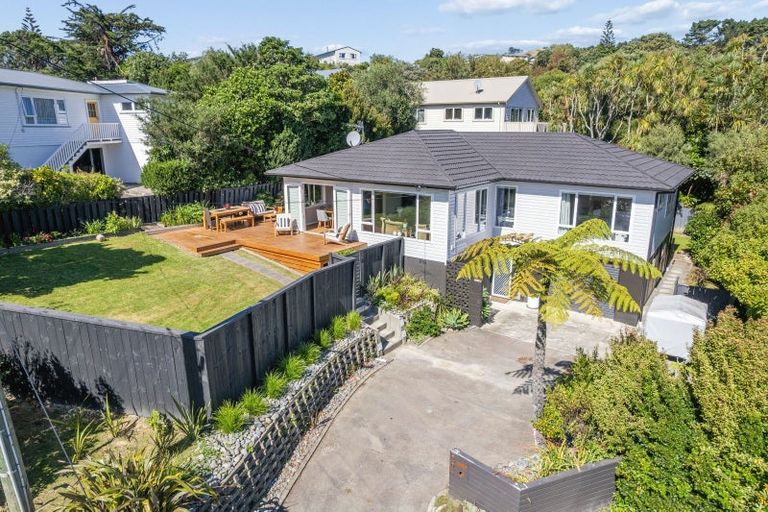 Photo of property in 22a Arawhata Street, Ranui, Porirua, 5024