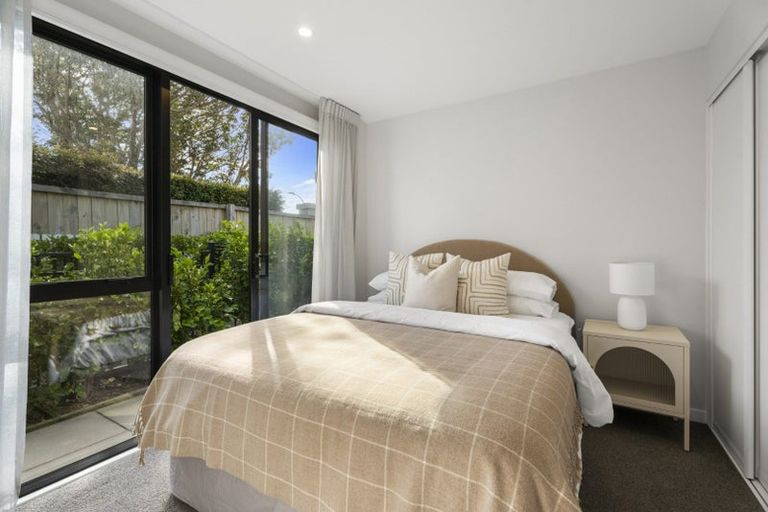 Photo of property in 2/32a Westgate Drive, Massey, Auckland, 0614