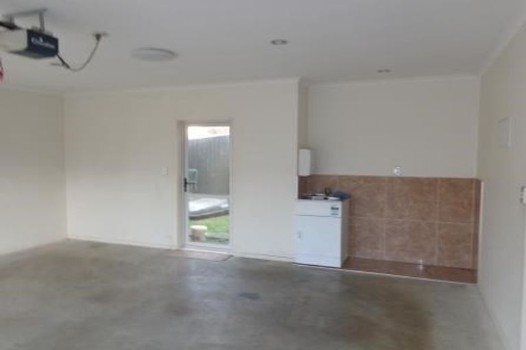 Photo of property in 11a Poinsettia Place, Henderson, Auckland, 0610