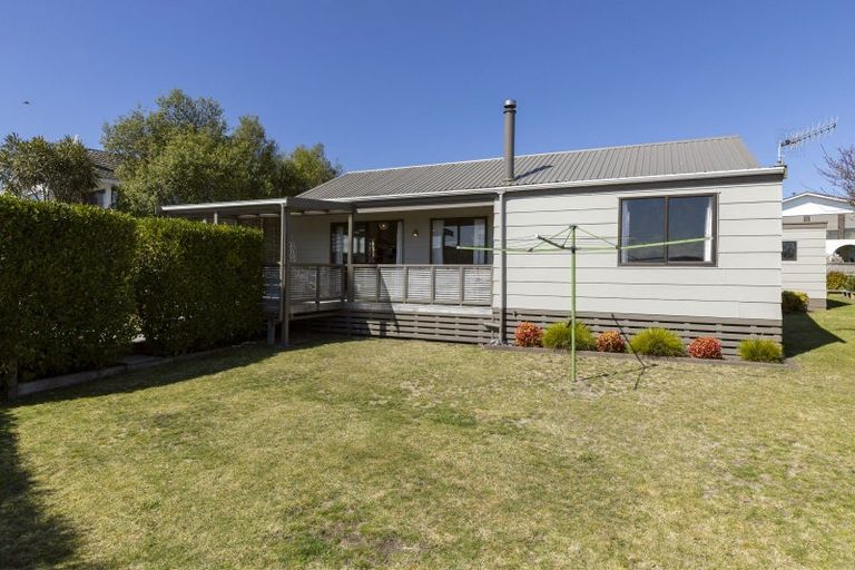 Photo of property in 5 Kempton Place, Richmond Heights, Taupo, 3330