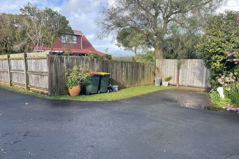 Photo of property in 1/18 Dianne Louise Drive, Half Moon Bay, Auckland, 2012