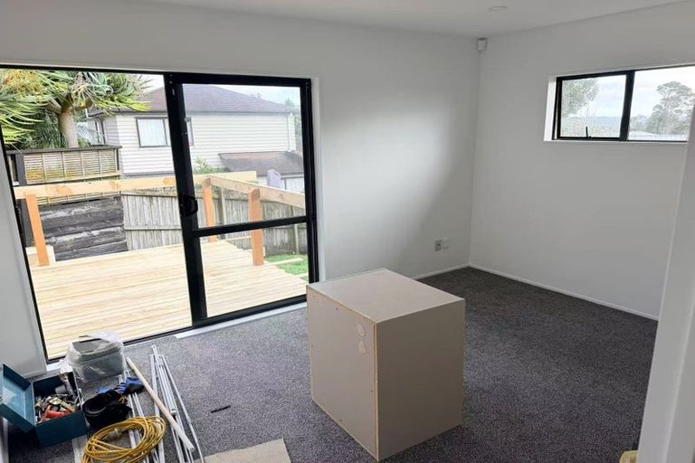 Photo of property in 103r Glengarry Road, Glen Eden, Auckland, 0602