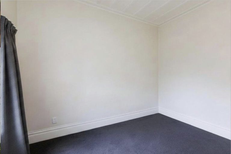 Photo of property in 72c Albert Street, Palmerston North, 4414