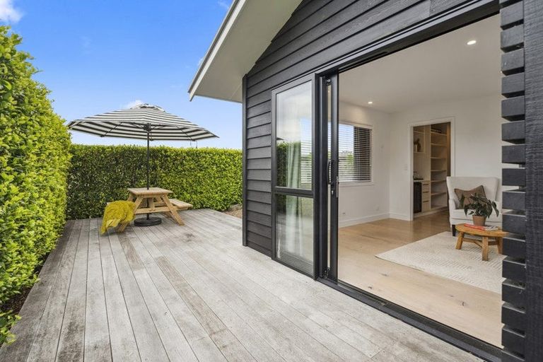 Photo of property in 142 Omaha Flats Road, Tawharanui Peninsula, Warkworth, 0986