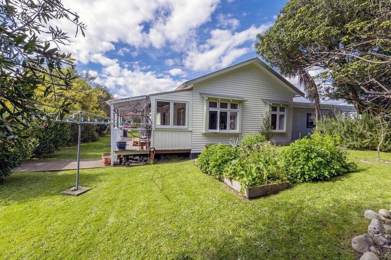 Photo of property in 115 Waerenga Road, Otaki, 5512