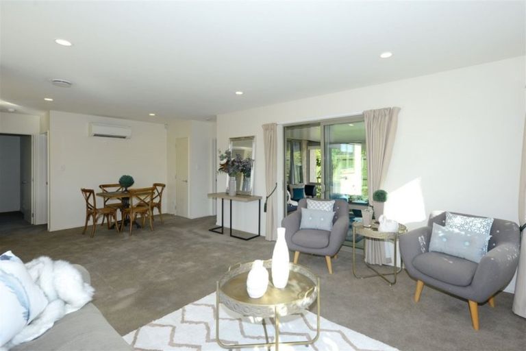 Photo of property in 97a Wilsons Road, Saint Martins, Christchurch, 8022