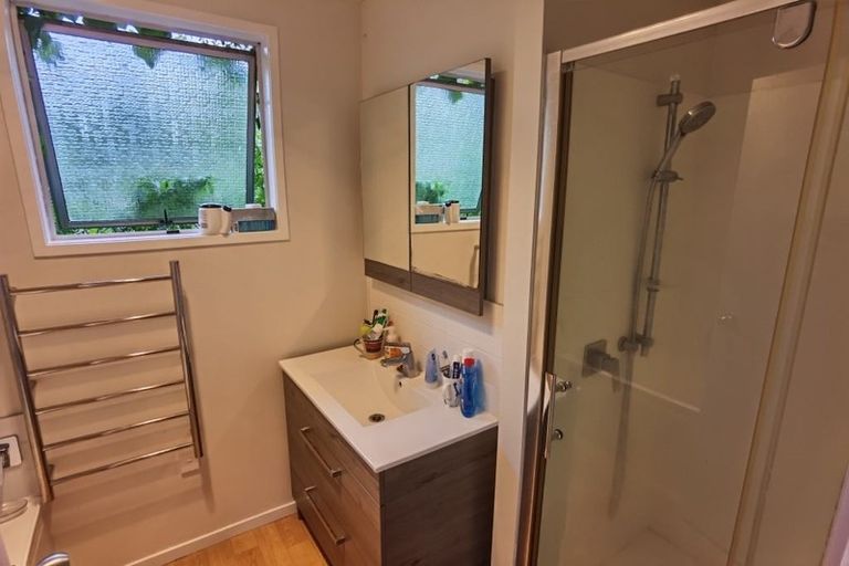 Photo of property in 11 Scarlet Drive, Ranui, Auckland, 0612