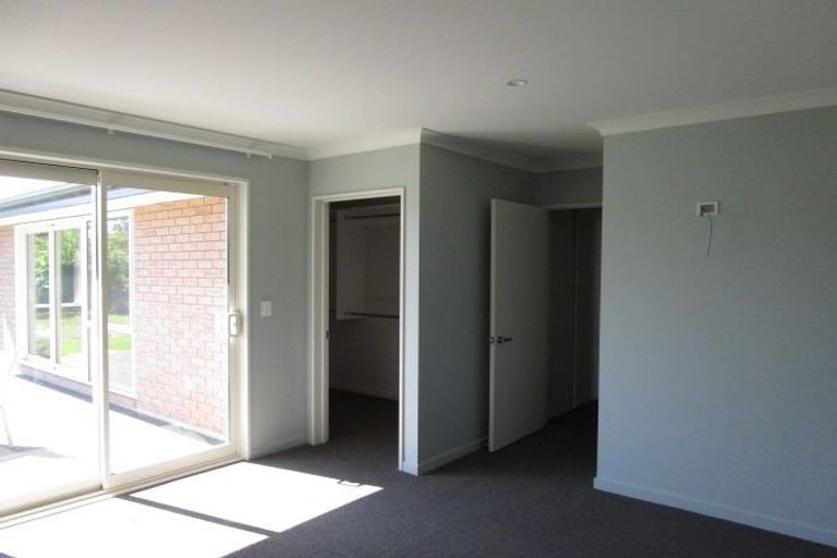 Photo of property in 103a Suva Street, Upper Riccarton, Christchurch, 8041