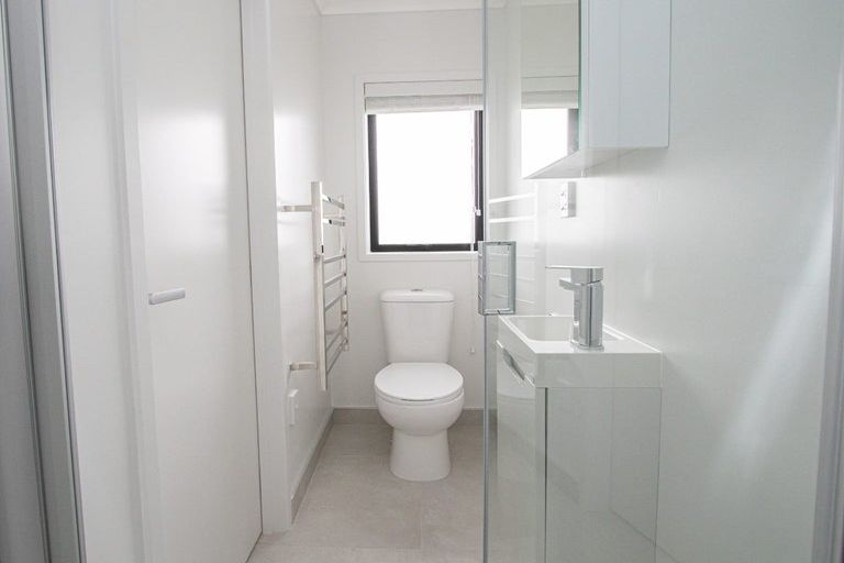 Photo of property in 12/14 Ruakiwi Road, Hamilton Lake, Hamilton, 3204