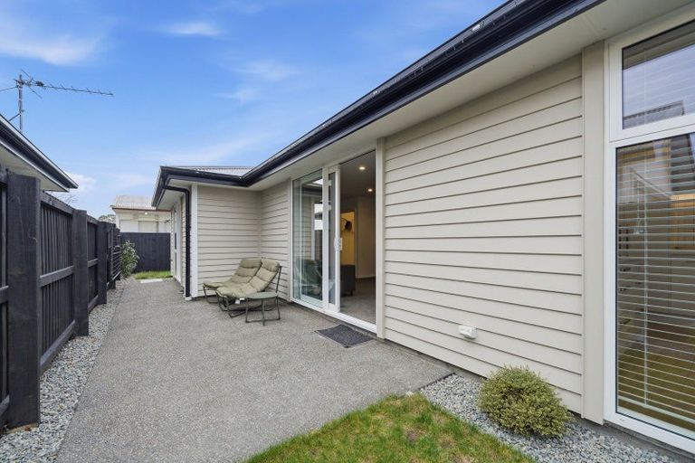 Photo of property in 4 Olearia Lane, Woodend, 7610