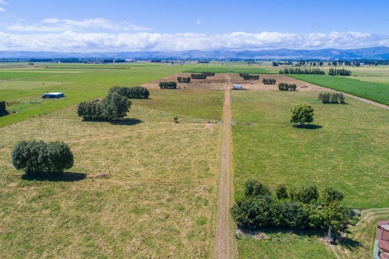 Photo of property in 1371 Kairanga Bunnythorpe Road, Kairanga, Palmerston North, 4475