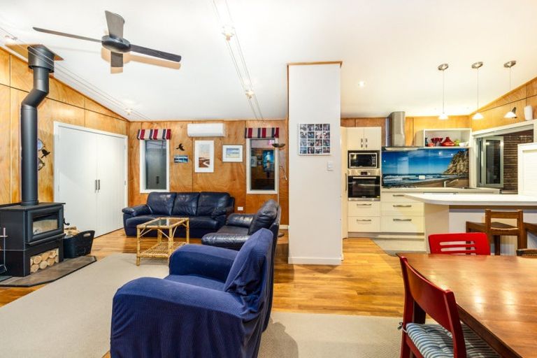 Photo of property in 2 Nga Manu Place, Tangoio, Napier, 4181