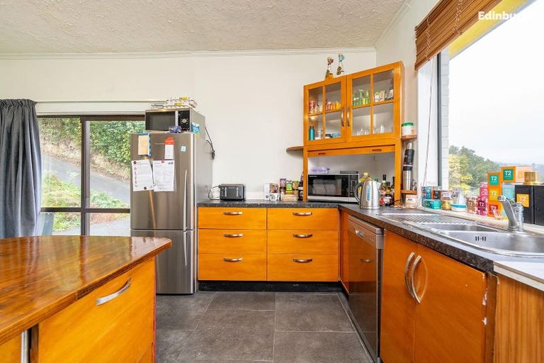 Photo of property in 35 Easther Crescent, Kew, Dunedin, 9012