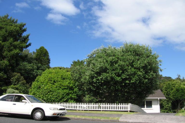 Photo of property in 42 Park Hill Road, Birkenhead, Auckland, 0626