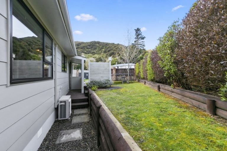 Photo of property in 29 Pollard Street, Wainuiomata, Lower Hutt, 5014