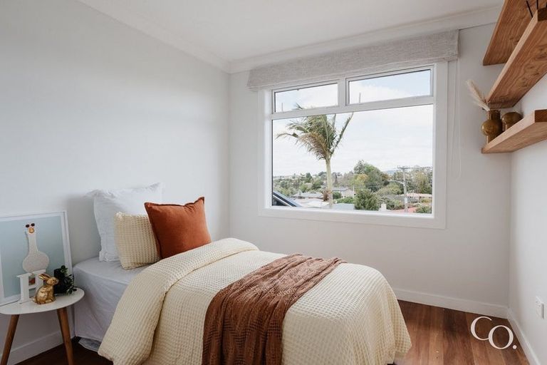 Photo of property in 14 Kingswood Road, Brookfield, Tauranga, 3110