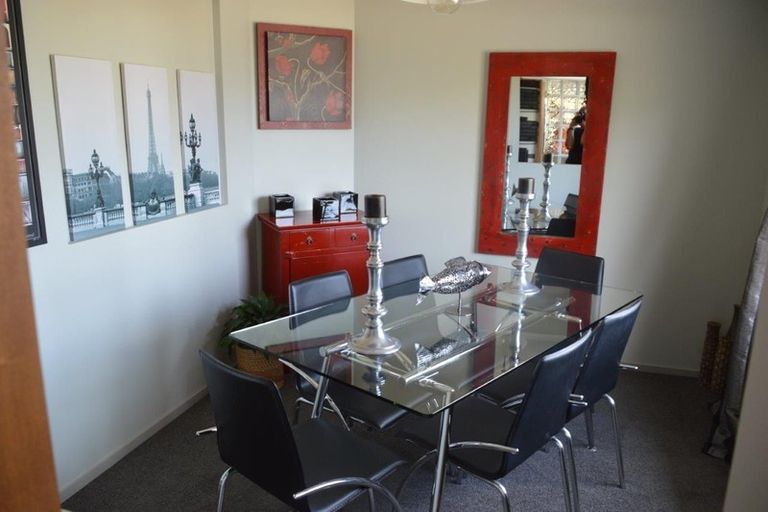 Photo of property in 6 Bell Street, Otane, 4202