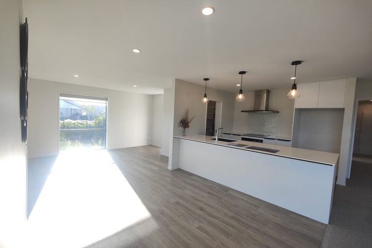 Photo of property in 66 Stationmasters Way, Prebbleton, 7604