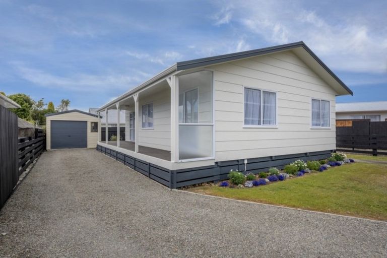 Photo of property in 13 Vogel Street, Levin, 5510