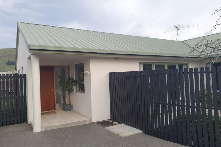 Photo of property in 59 Laing Crescent, Heathcote Valley, Christchurch, 8022