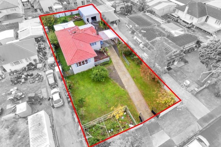 Photo of property in 144 Hepburn Road, Glendene, Auckland, 0602