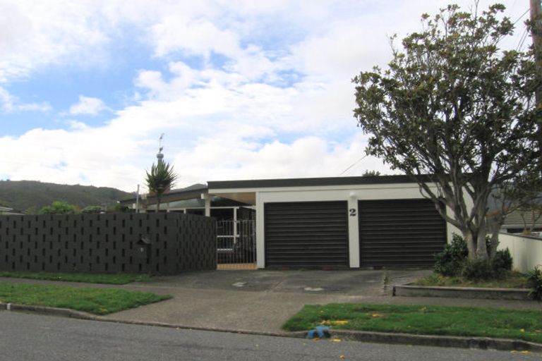 Photo of property in 2 Barsi Grove, Avalon, Lower Hutt, 5011