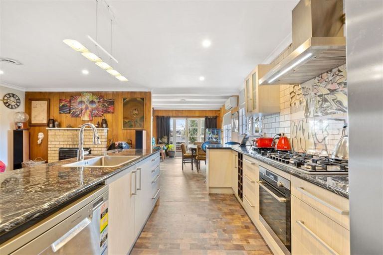 Photo of property in 40 Jillian Drive, Ranui, Auckland, 0612