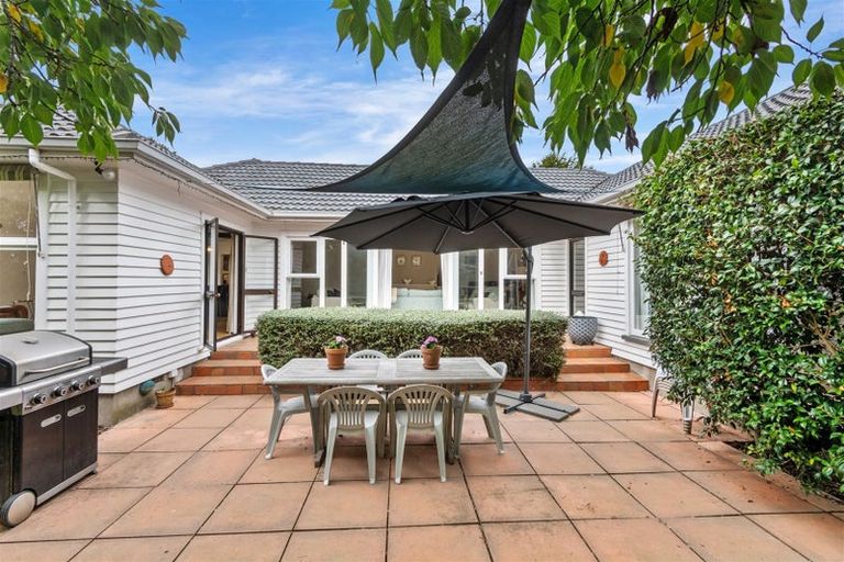 Photo of property in 19 Joyce Crescent, Ilam, Christchurch, 8041