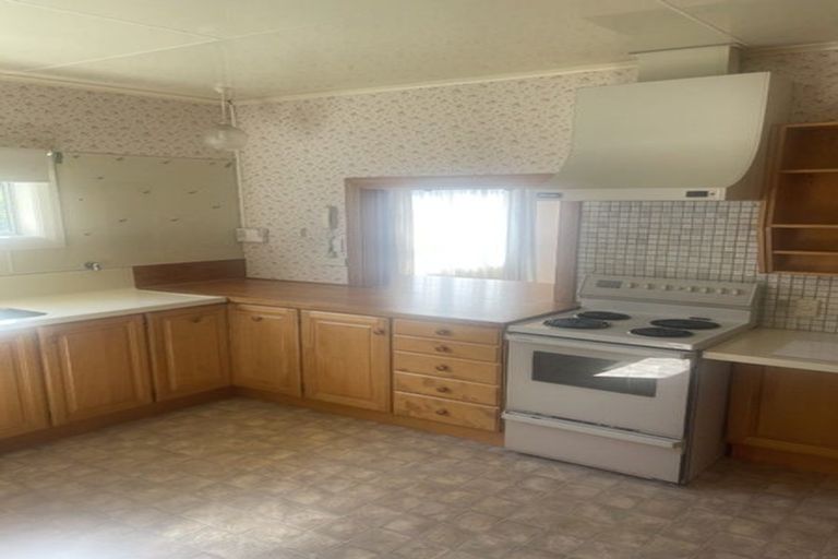 Photo of property in 84a Creswick Terrace, Northland, Wellington, 6012