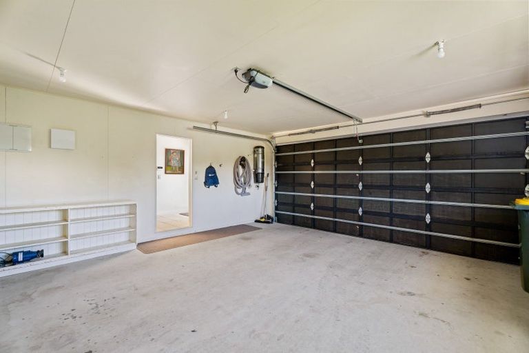 Photo of property in 12 Jessies Crescent, Wanaka, 9305