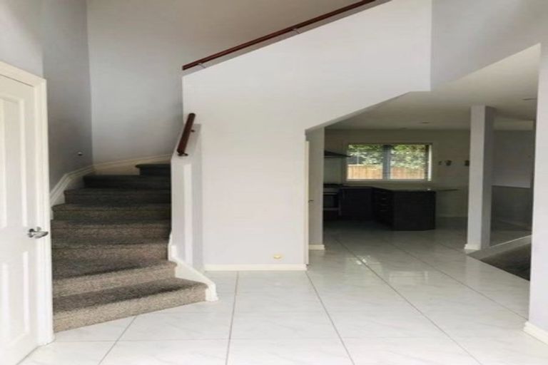 Photo of property in 1c Moore Street, Hillcrest, Auckland, 0627