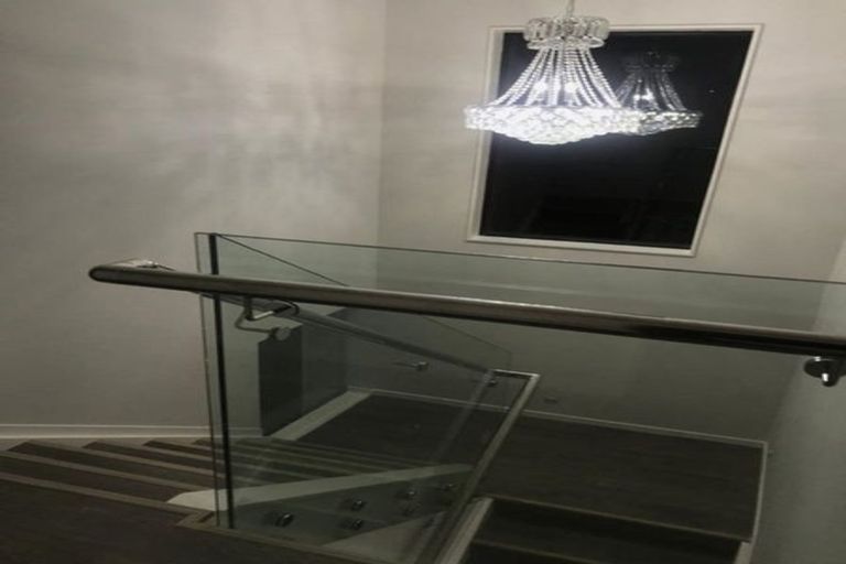 Photo of property in 5 Hawkley Close, Flat Bush, Auckland, 2019