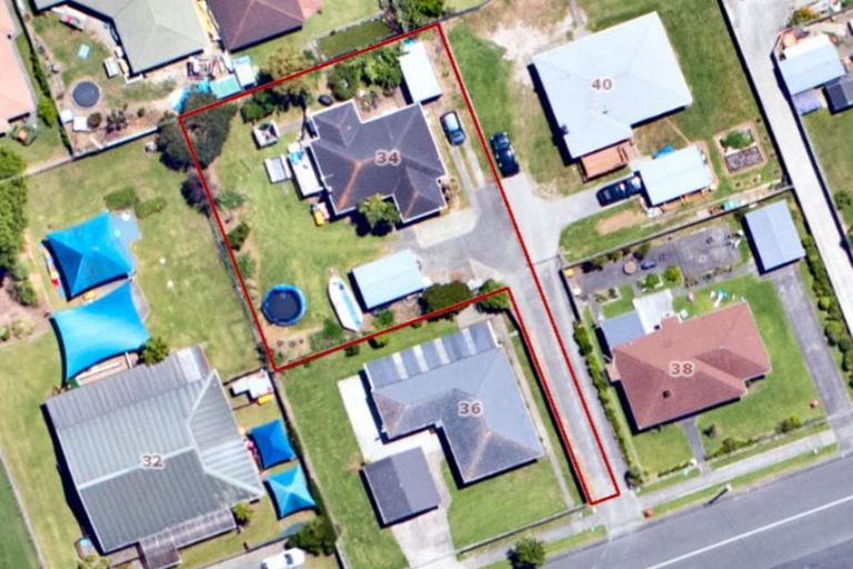 Photo of property in 34 Old Wairoa Road, Papakura, 2110