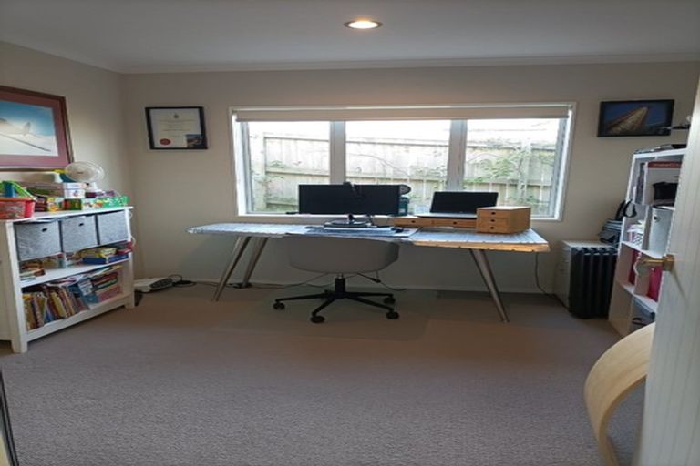 Photo of property in 14 Aufidius Place, Pukekohe, 2120