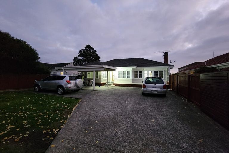 Photo of property in 13 Great South Road, Papatoetoe, Auckland, 2025