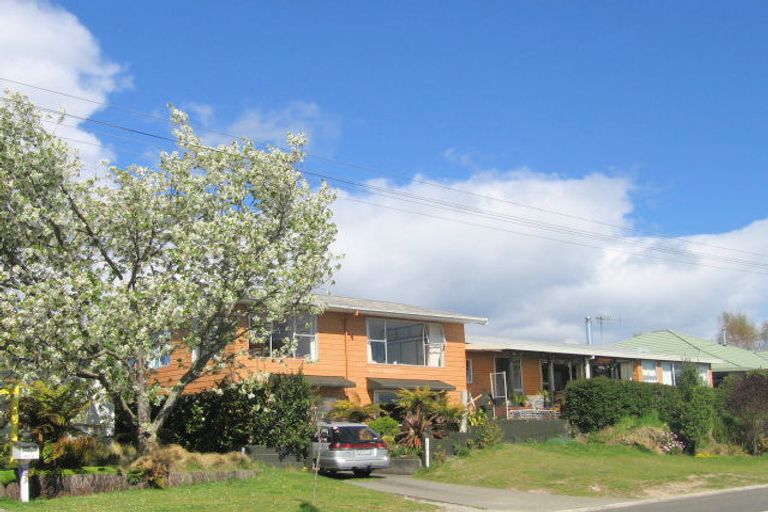 Photo of property in 5 Arrowsmith Avenue, Waipahihi, Taupo, 3330